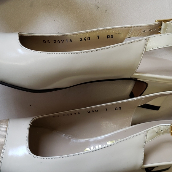 Dress shoes - Picture 4 of 4